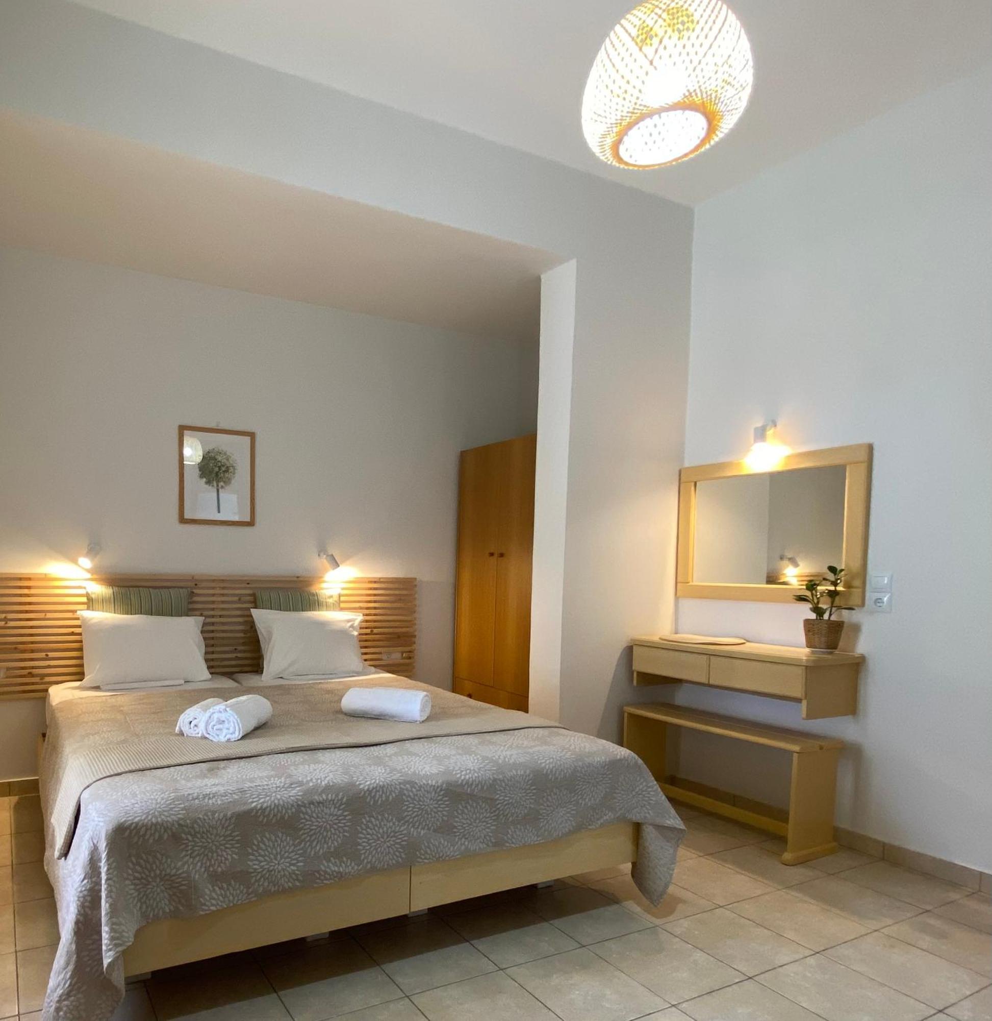 Lemon Art Hotel Apartments Tolón Zewnętrze zdjęcie