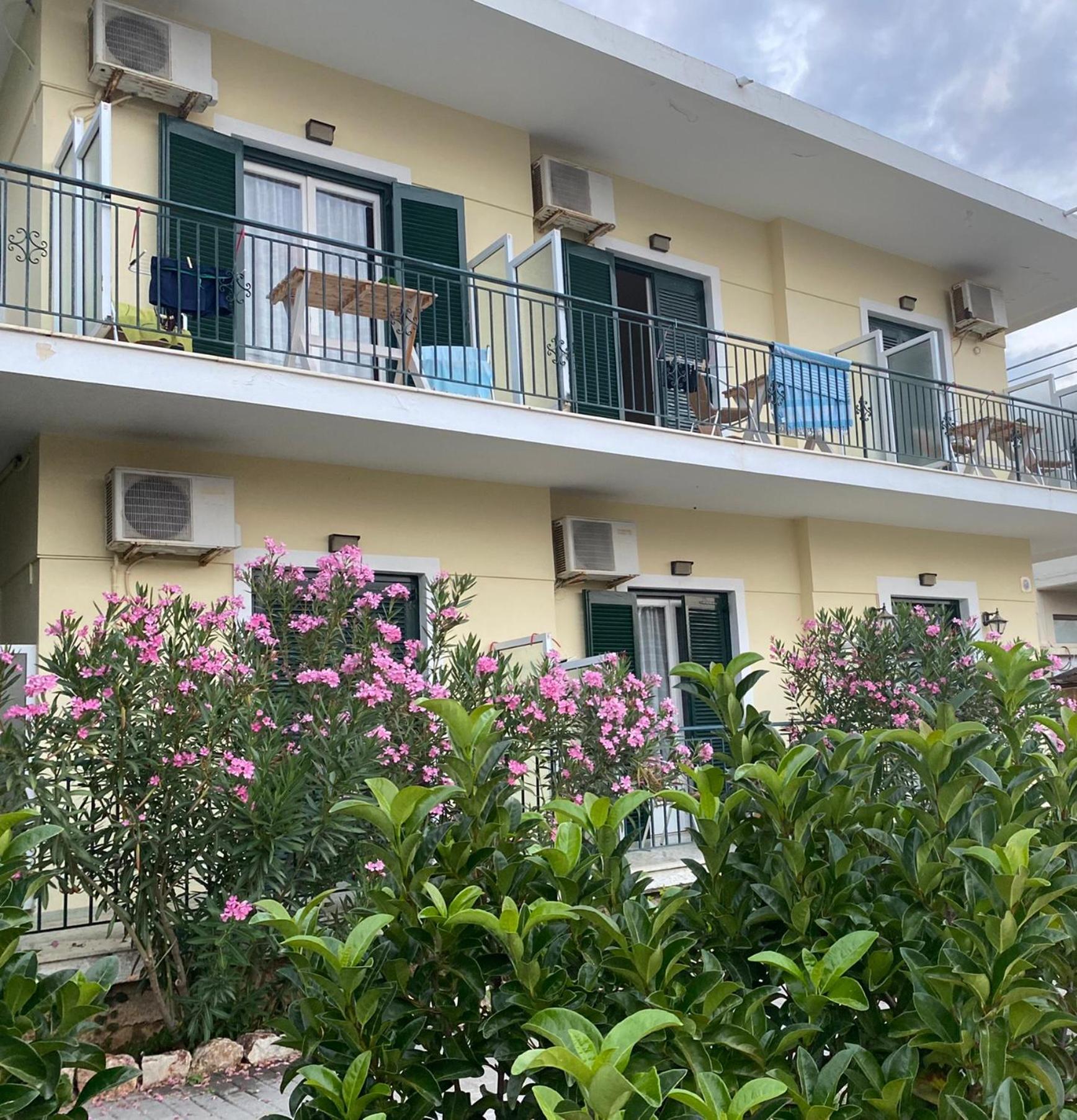 Lemon Art Hotel Apartments Tolón Zewnętrze zdjęcie