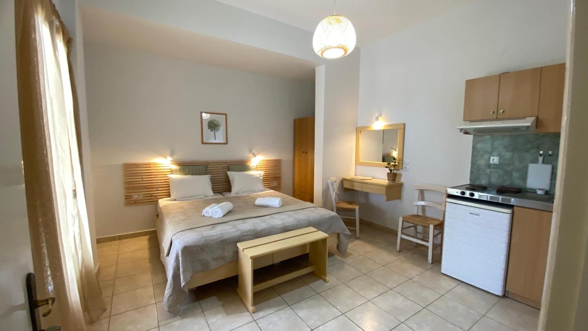 Lemon Art Hotel Apartments Tolón Zewnętrze zdjęcie